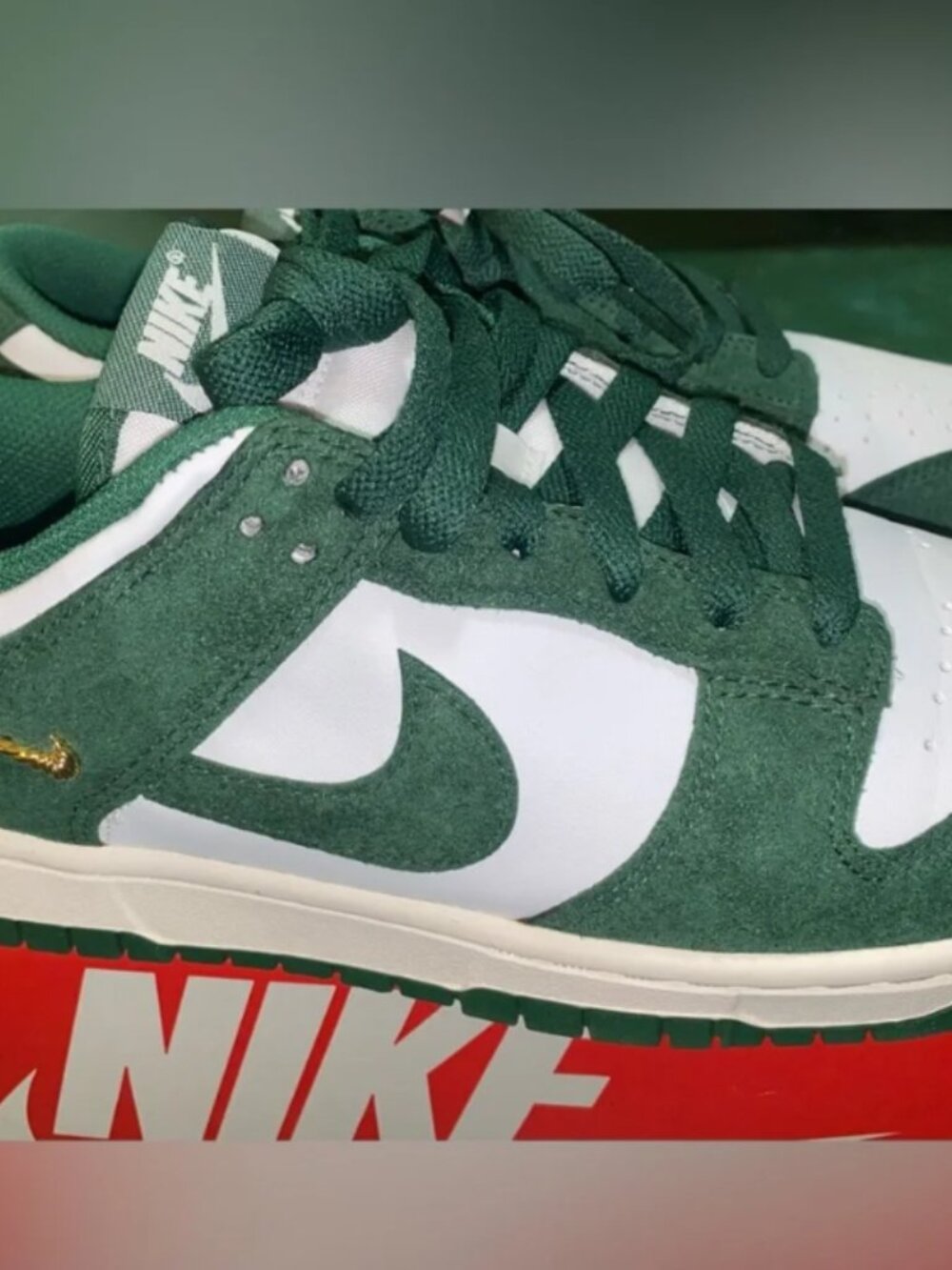 Nike Dunk Low Gorge Green Gold Mini Swoosh - Picture 3 of 8